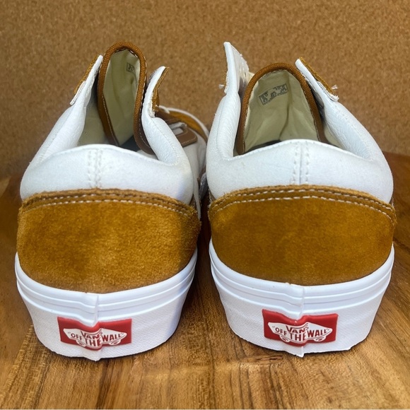 Vans
Old skool
Bolt
‘Cathay spice’
NWOT - Picture 8 of 16